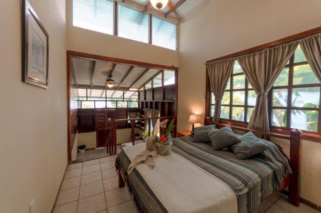 Hotel Jinetes De Osa Drakes Bay Eksteriør billede